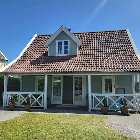 Holiday home Magic Beach House 's-Gravenzande